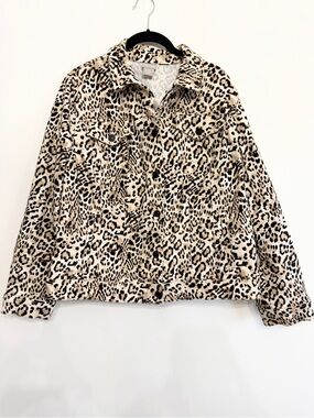 Chico's Leopard Print Jean Jacket - Beige/Black Size 2 (12/14)